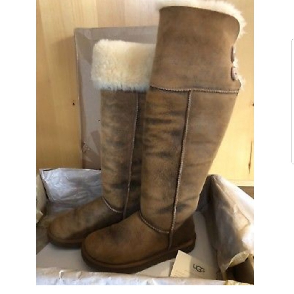 UGG OVER THE KNEE BAILEY